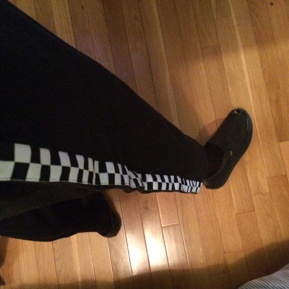 Vans Chromo Cropped Lounge Pants - Picture 6 of 6